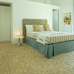 Dimora Zenieri - Terrazze & Piscina *