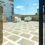 Villa Dimora Zenieri - Terrazze & Piscina Casarano