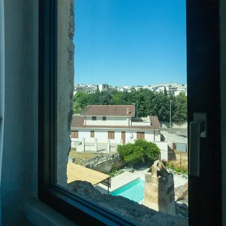 Dimora Zenieri - Terrazze & Piscina فيلة