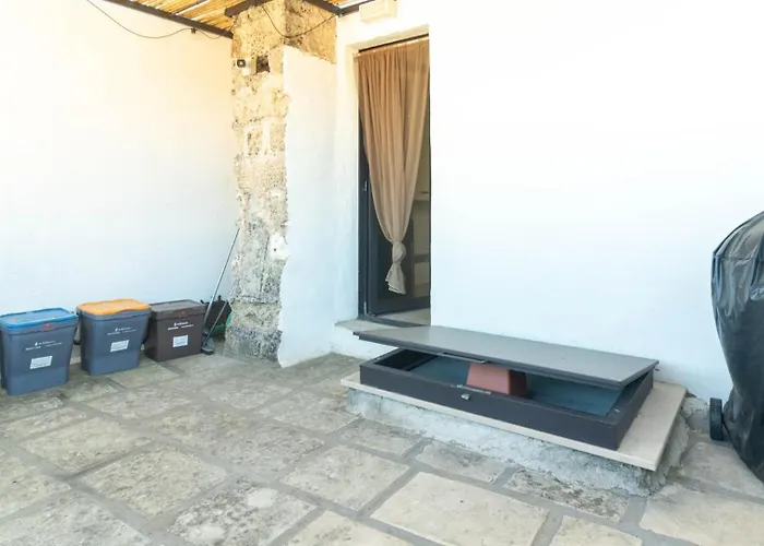 Dimora Zenieri - Terrazze & Piscina كازارانو