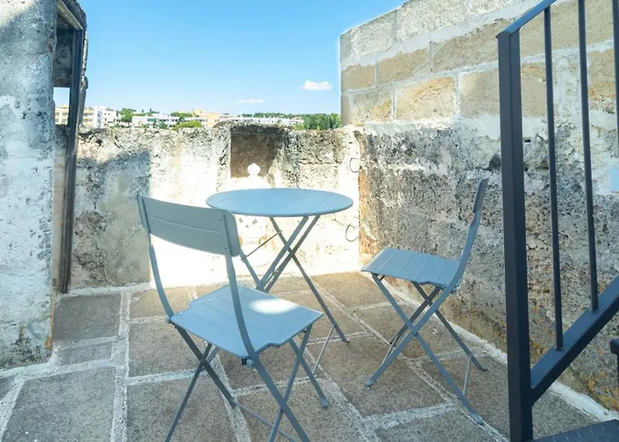 Dimora Zenieri - Terrazze & Piscina فيلة